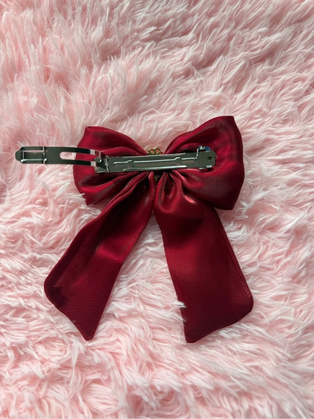 Francesca's Red Satin Cameo Bow Hair Clip